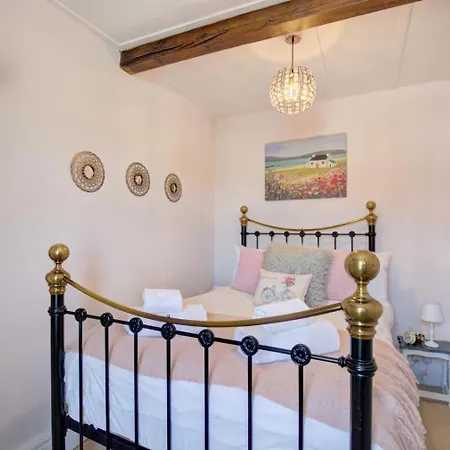 2 Bed In Hawes Oc-Ds042A *